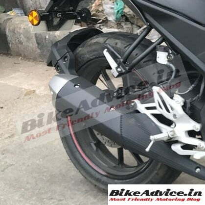 r15 rear mudguard