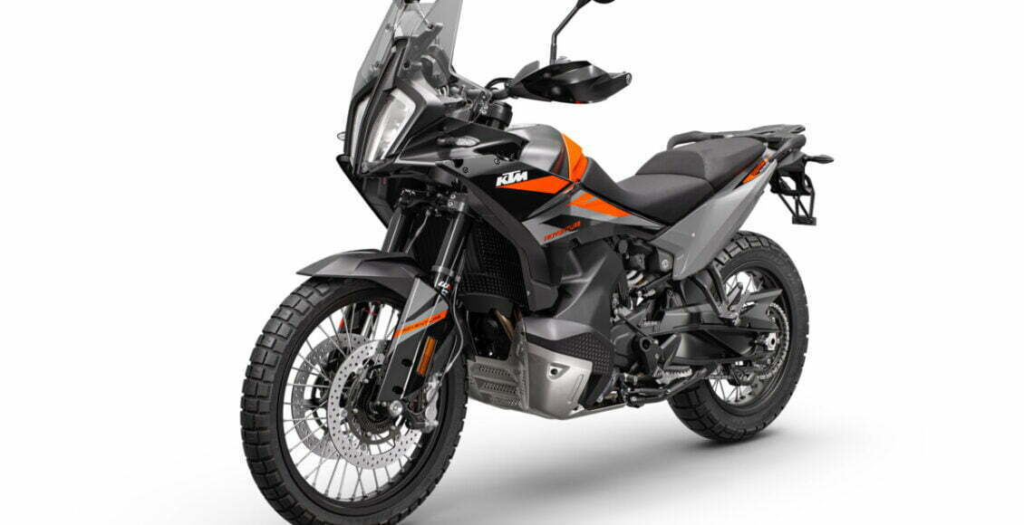 2023 KTM 890 ADVENTURE India (2)