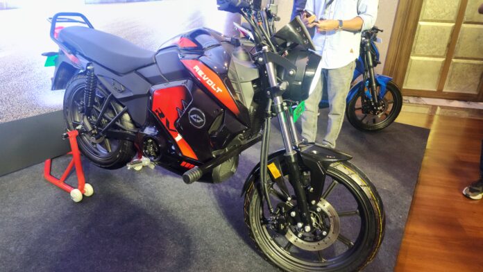 revolt-rv1-plus-launch-motorcycle-electric (1)