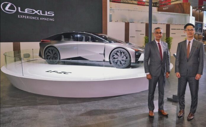 Hikaru Ikeuchi, President, Lexus India and Tanmay Bhattacharya, Executive Vice President, Lexus India-2